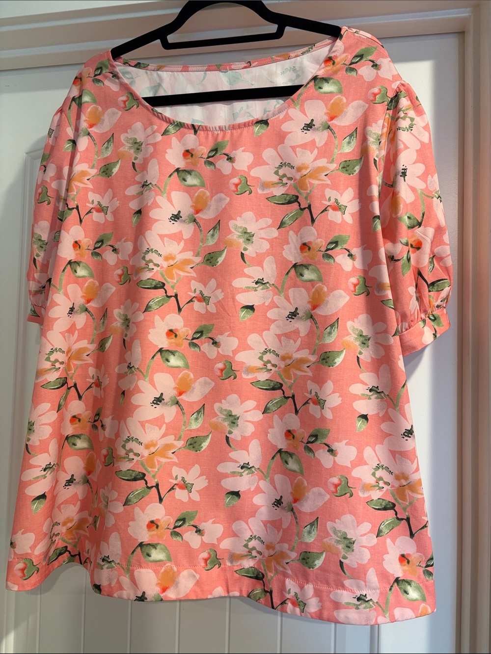 Floral Scoop Neck Women’s Top - Pink